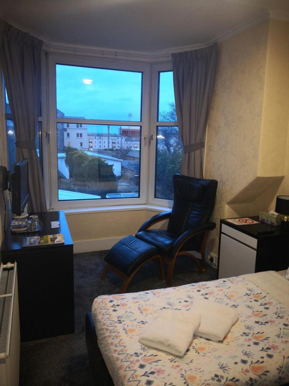 Alba Guest House Aberdeen Buitenkant foto